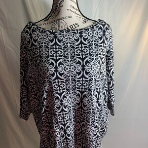 Jones New York Black and White Patterned Blouse